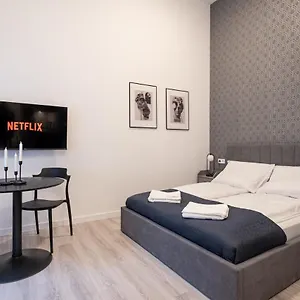  Apartment D48 - Boulevard - Location By Bqa Hungary